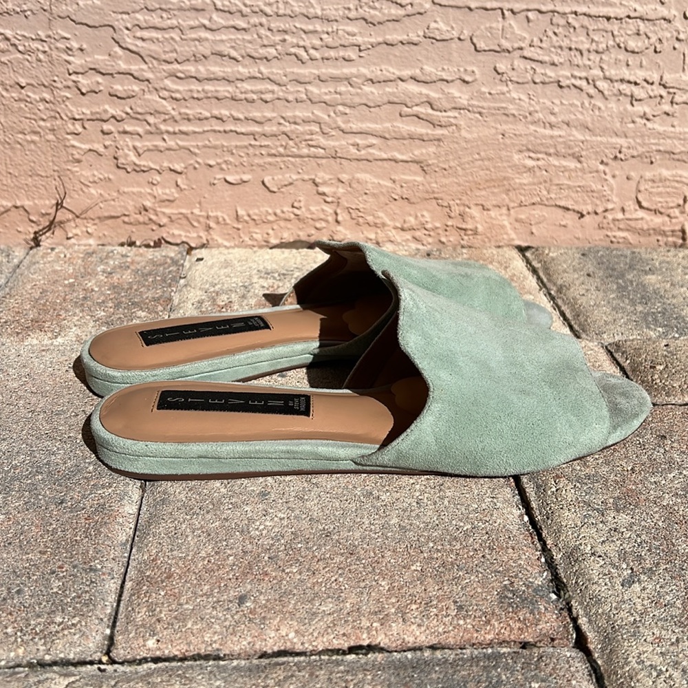 Steven by Steve Madden Sensai Green Suede Sandals Slides Open Toe Mule Size 8 - Picture 3 of 10